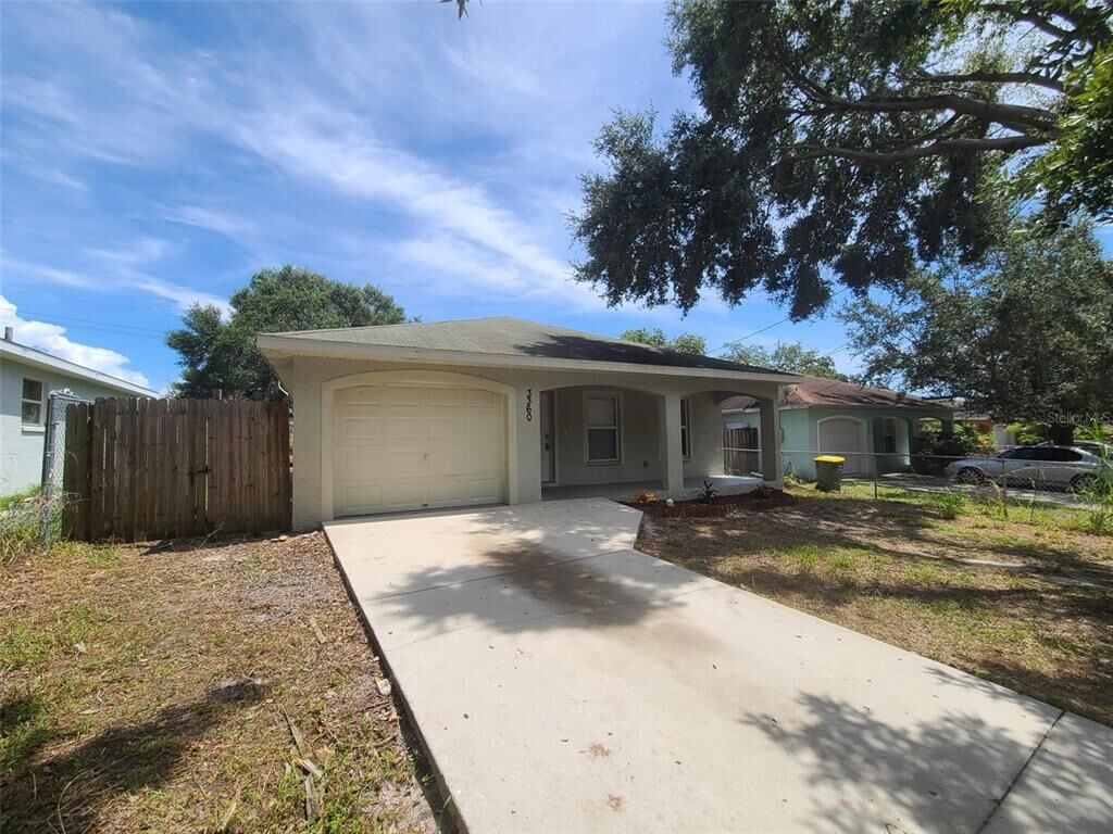 Property Photo:  3360 Central Avenue  FL 34234 