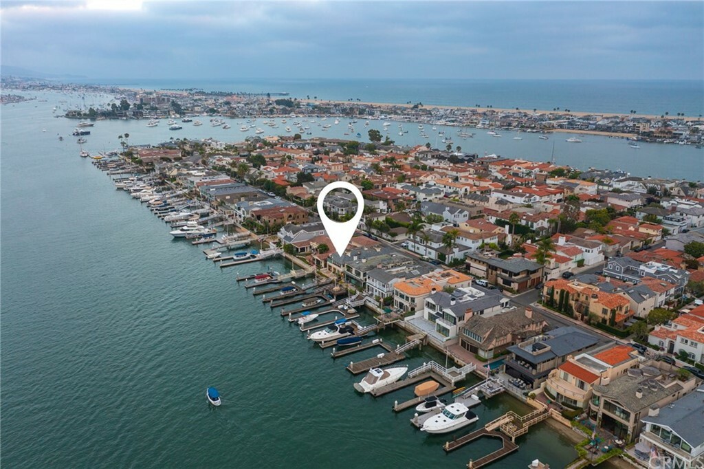 Property Photo: 748 Via Lido Nord CA 92663