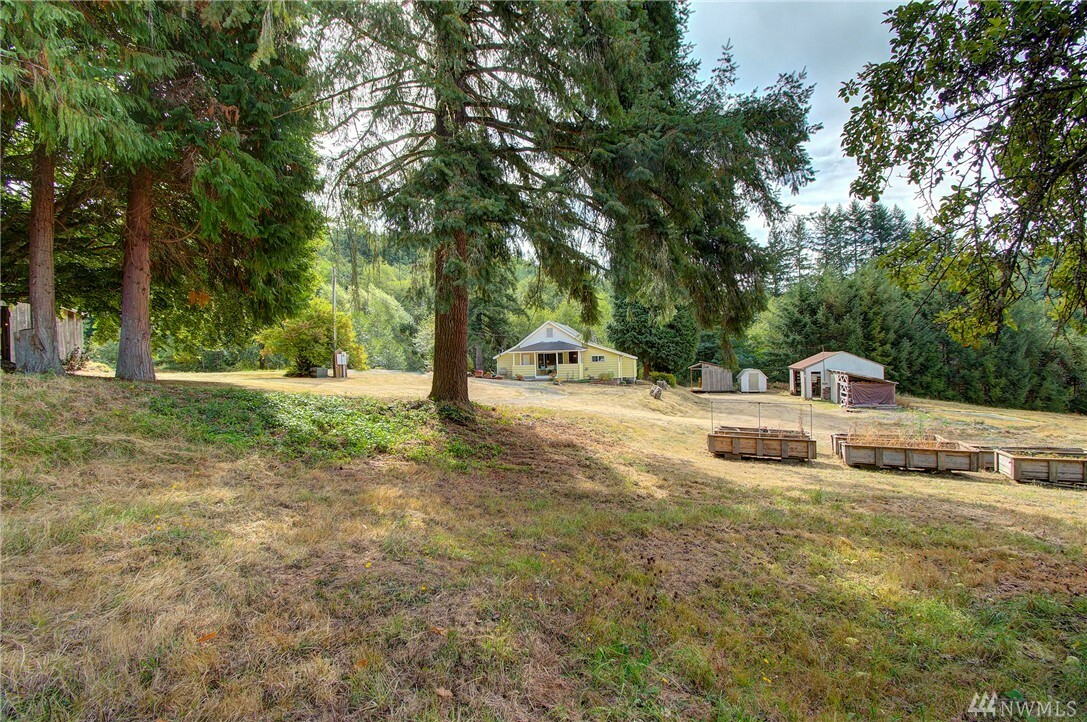 Property Photo:  321 McKee Rd  WA 98611 