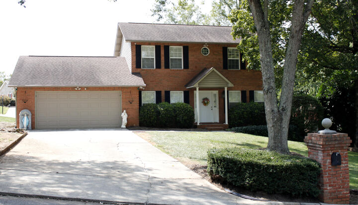 7017 Stanfort Lane  Knoxville TN 37918 photo