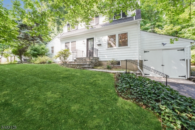 Property Photo:  41 South Ridgewood Road  NJ 07079 