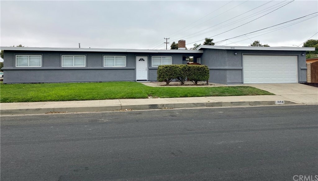 Property Photo:  1858 N Curryer Street  CA 93458 