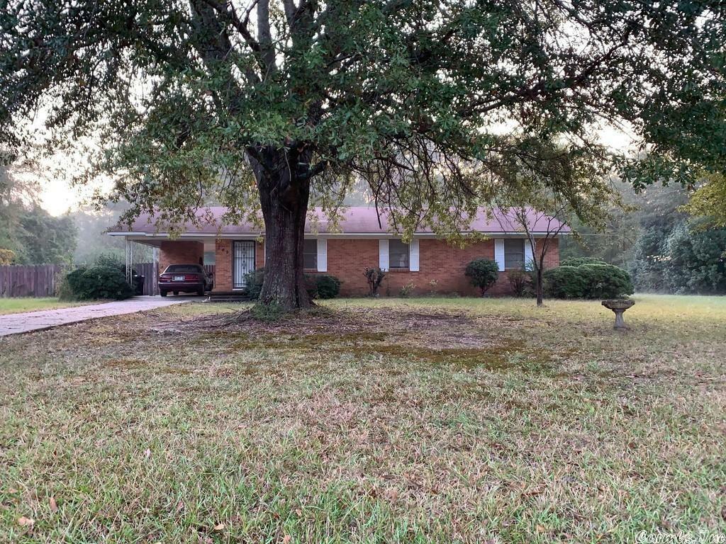 Property Photo:  249 6th Street  AR 71744 