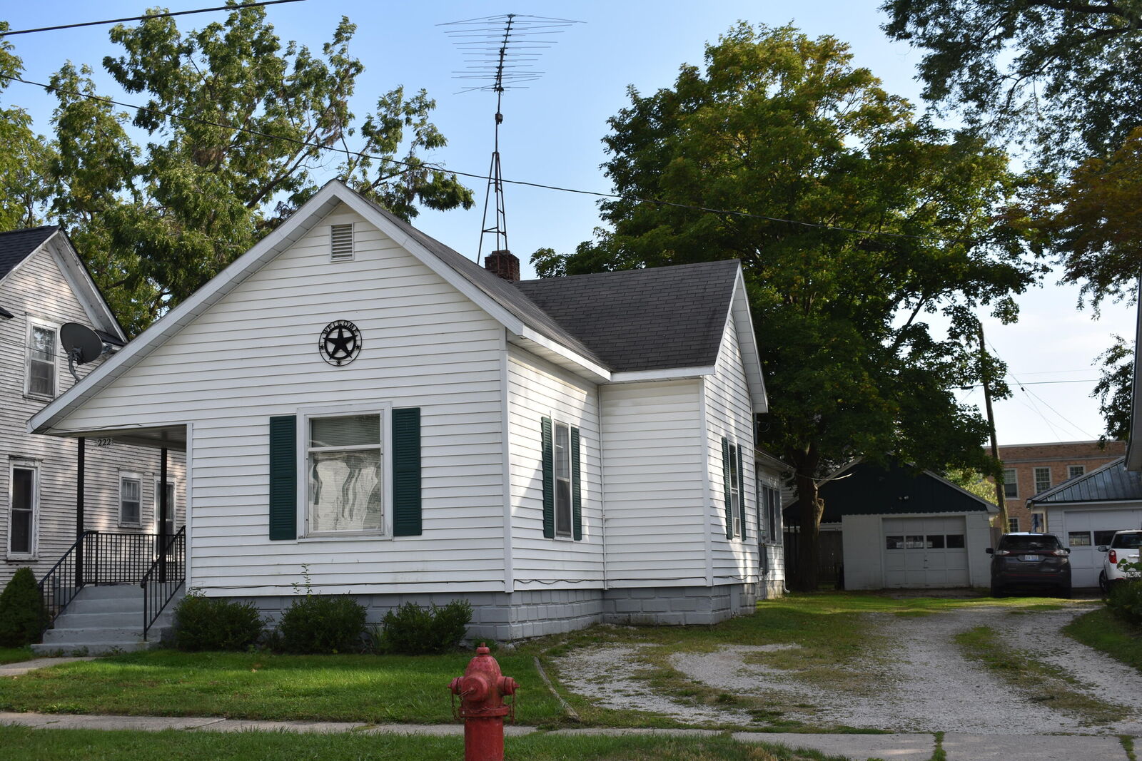 Property Photo:  222 E Dayton Street  MI 49412 