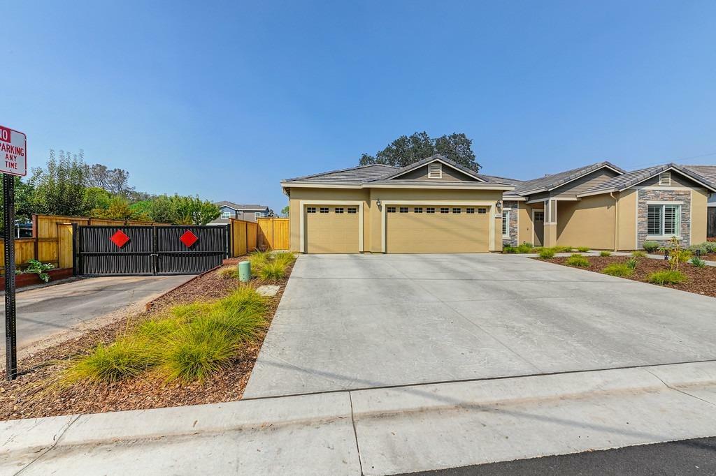 Property Photo:  3965 Evelyn Avenue  CA 95677 