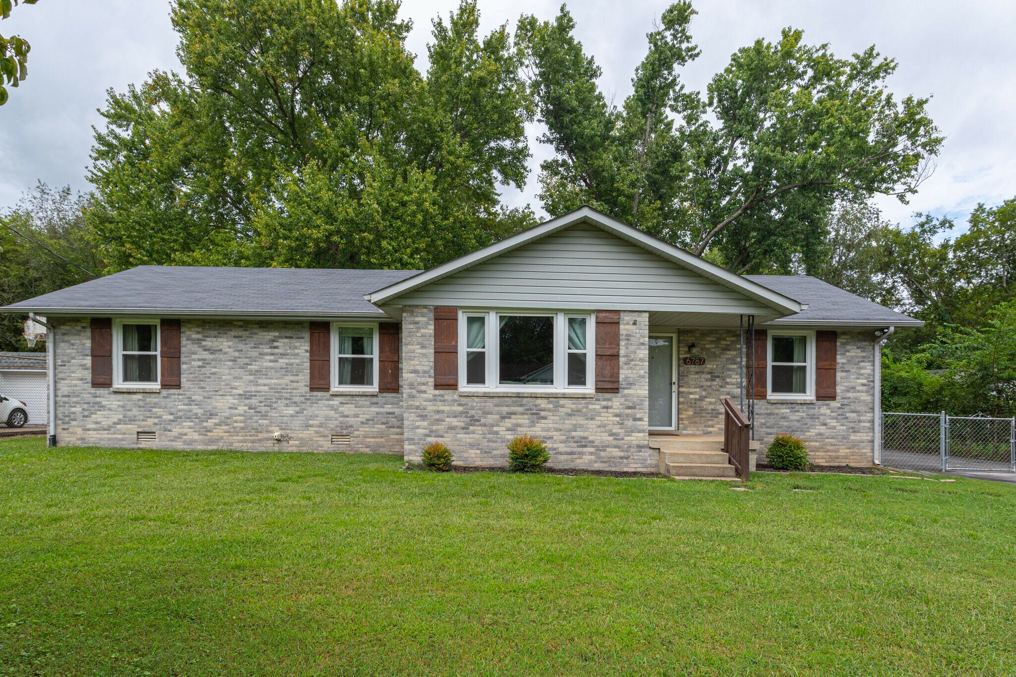 Property Photo:  6787 Longview Dr  TN 37129 