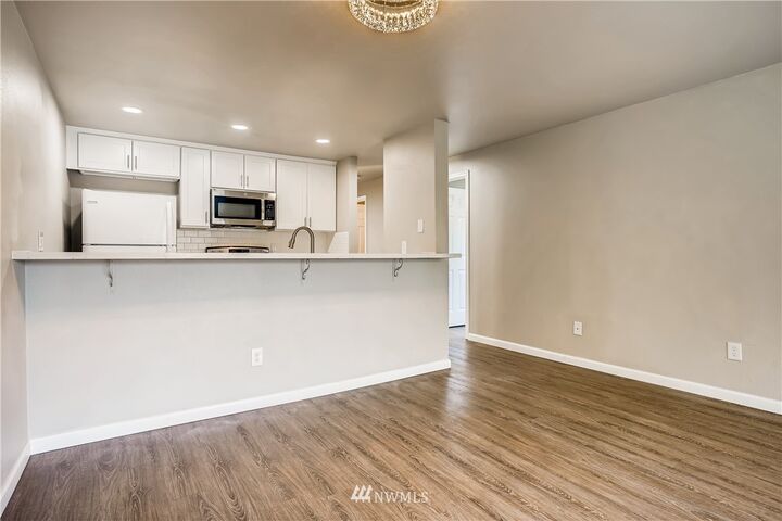 Property Photo:  31003 14th Avenue S D 17  WA 98003 