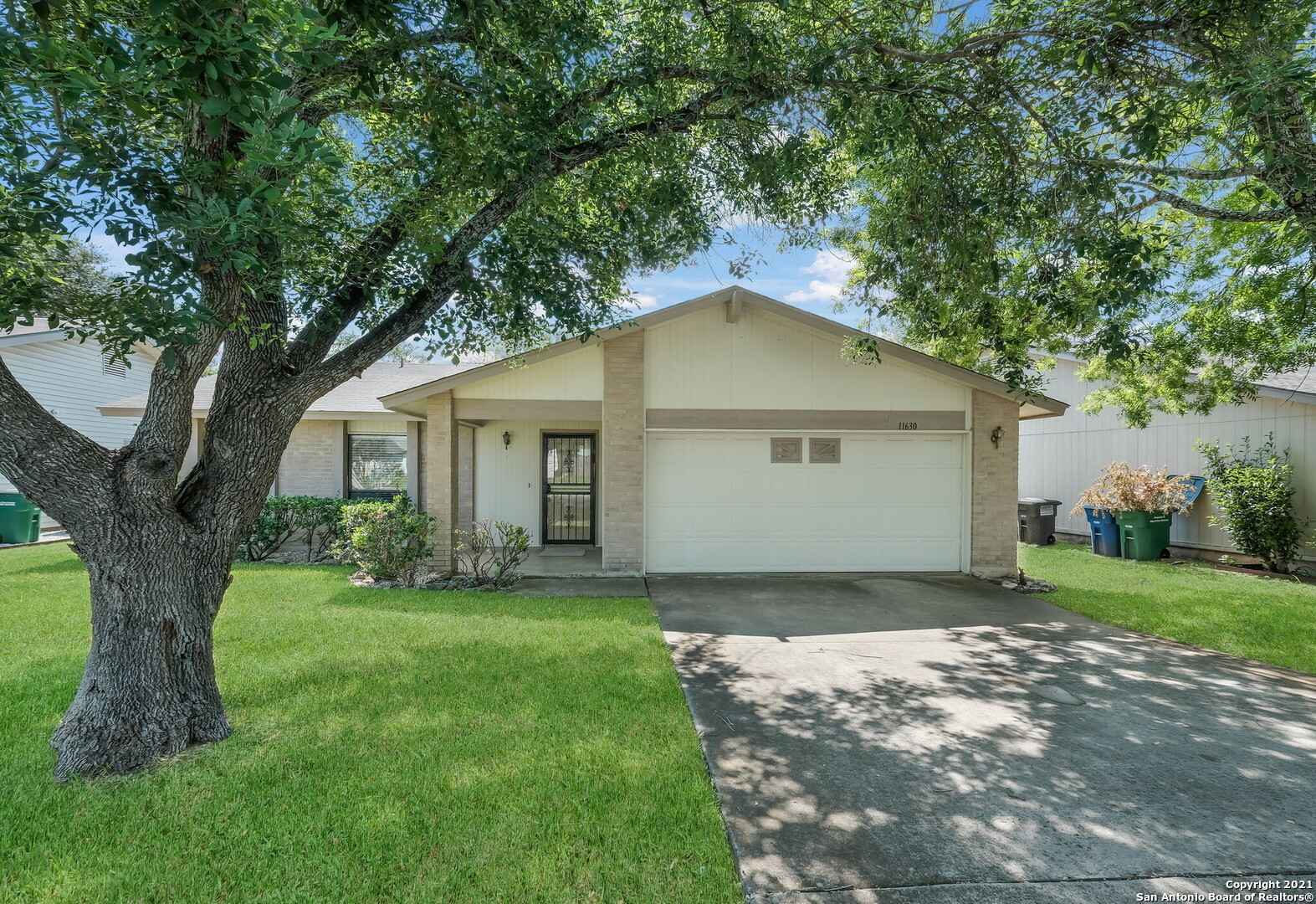 Property Photo:  11630 Spring Rain  TX 78249 