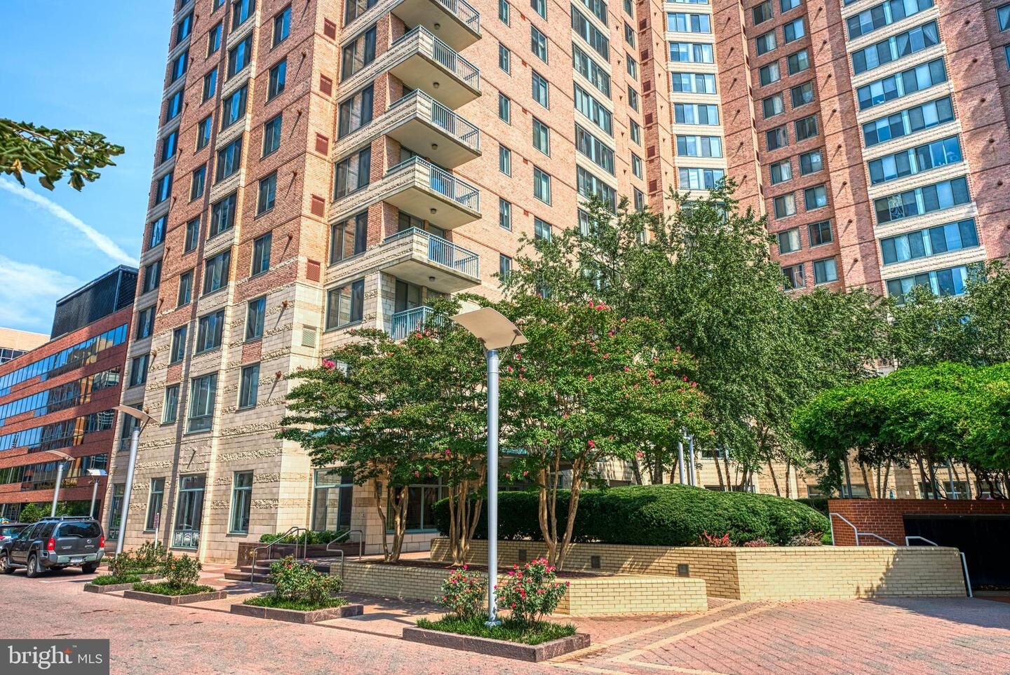 Property Photo:  851 N Glebe Road 1120  VA 22203 