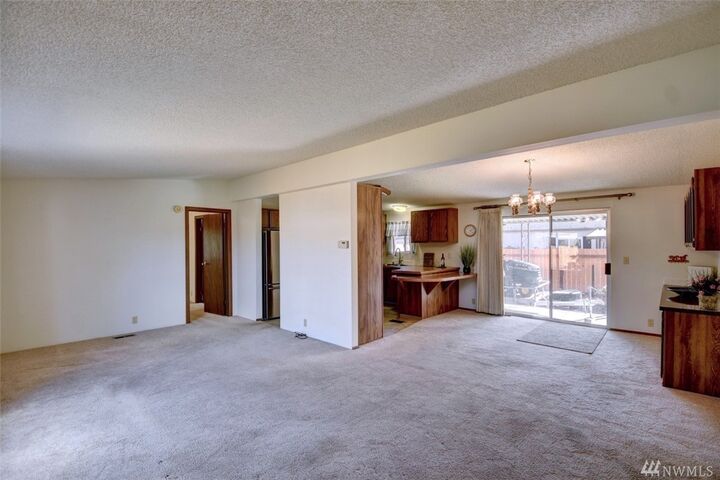 Property Photo: 5218 Chelan Lane SE WA 98503