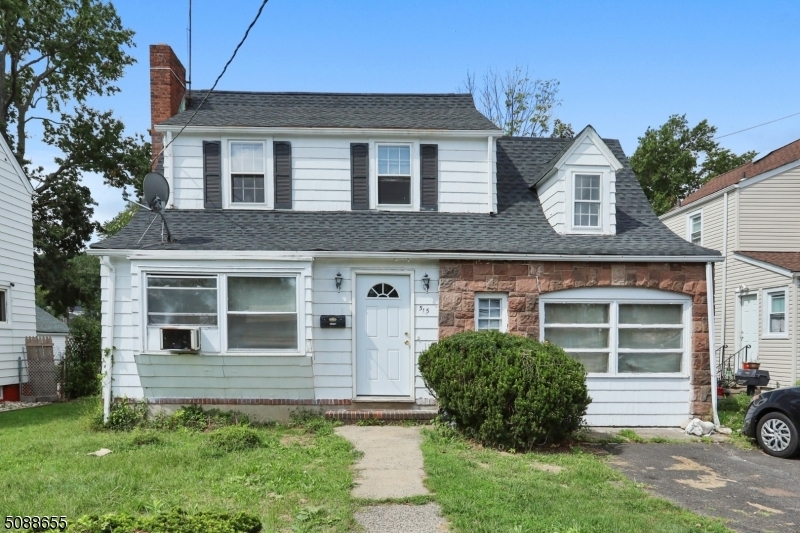 Property Photo:  515 Pleasant Valley Way  NJ 07052 