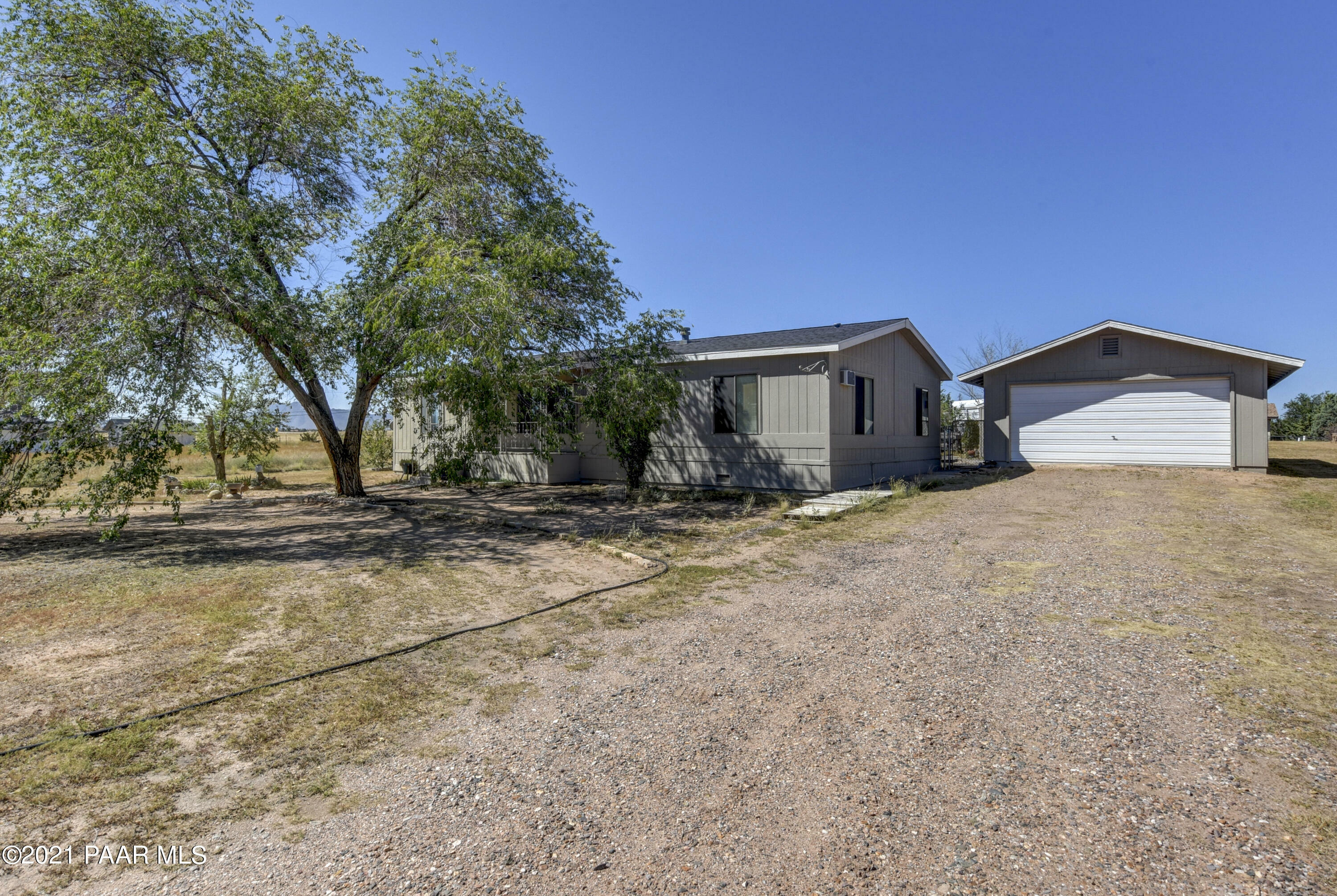 Property Photo:  2070 N Pinal Street  AZ 86323 