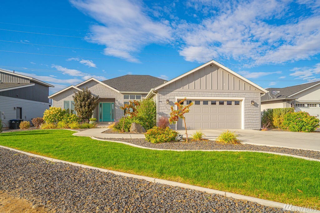 1612 S Beaumont Dr  Moses Lake WA 98837 photo