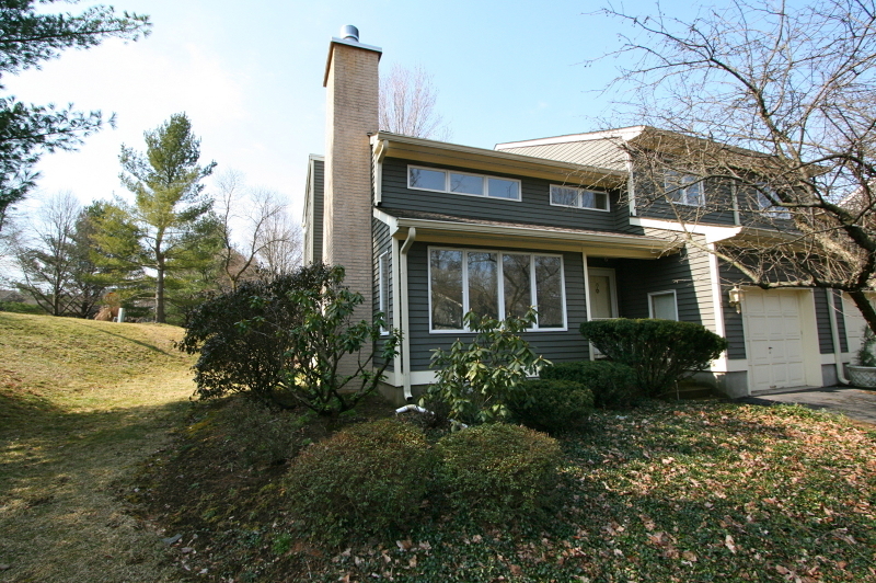 Property Photo: 13 St Andrews Ln NJ 08801