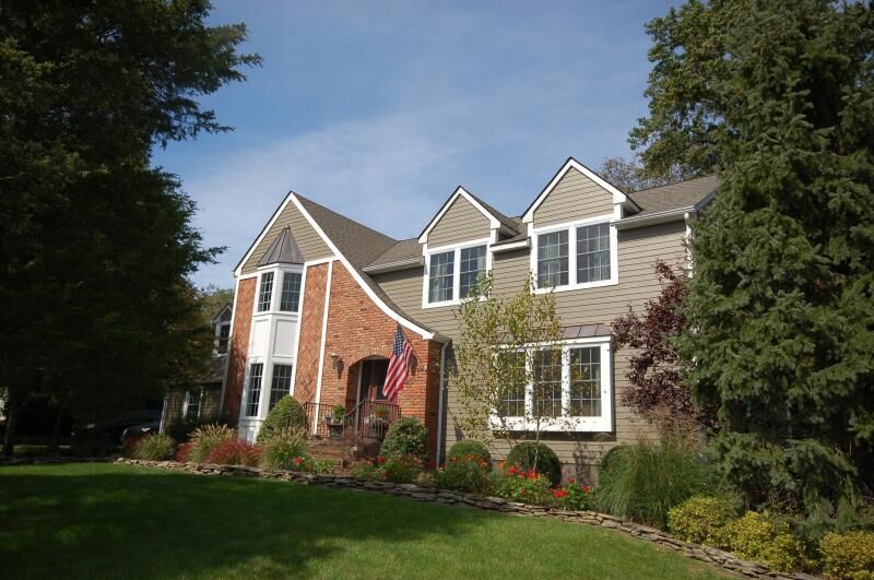 Property Photo:  18 Wellington Drive  NJ 08801 