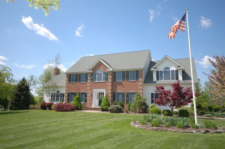 1 Shipley Court  Union Twp. NJ 08867 photo