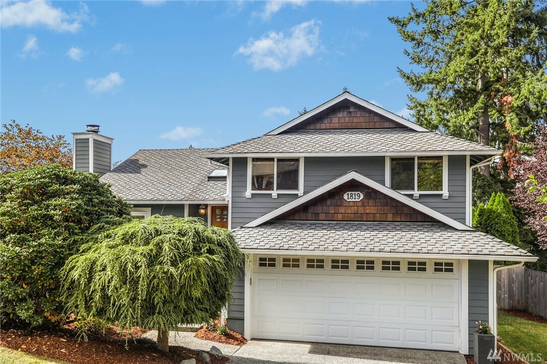 1819 211th Wy NE  Sammamish WA 98074 photo