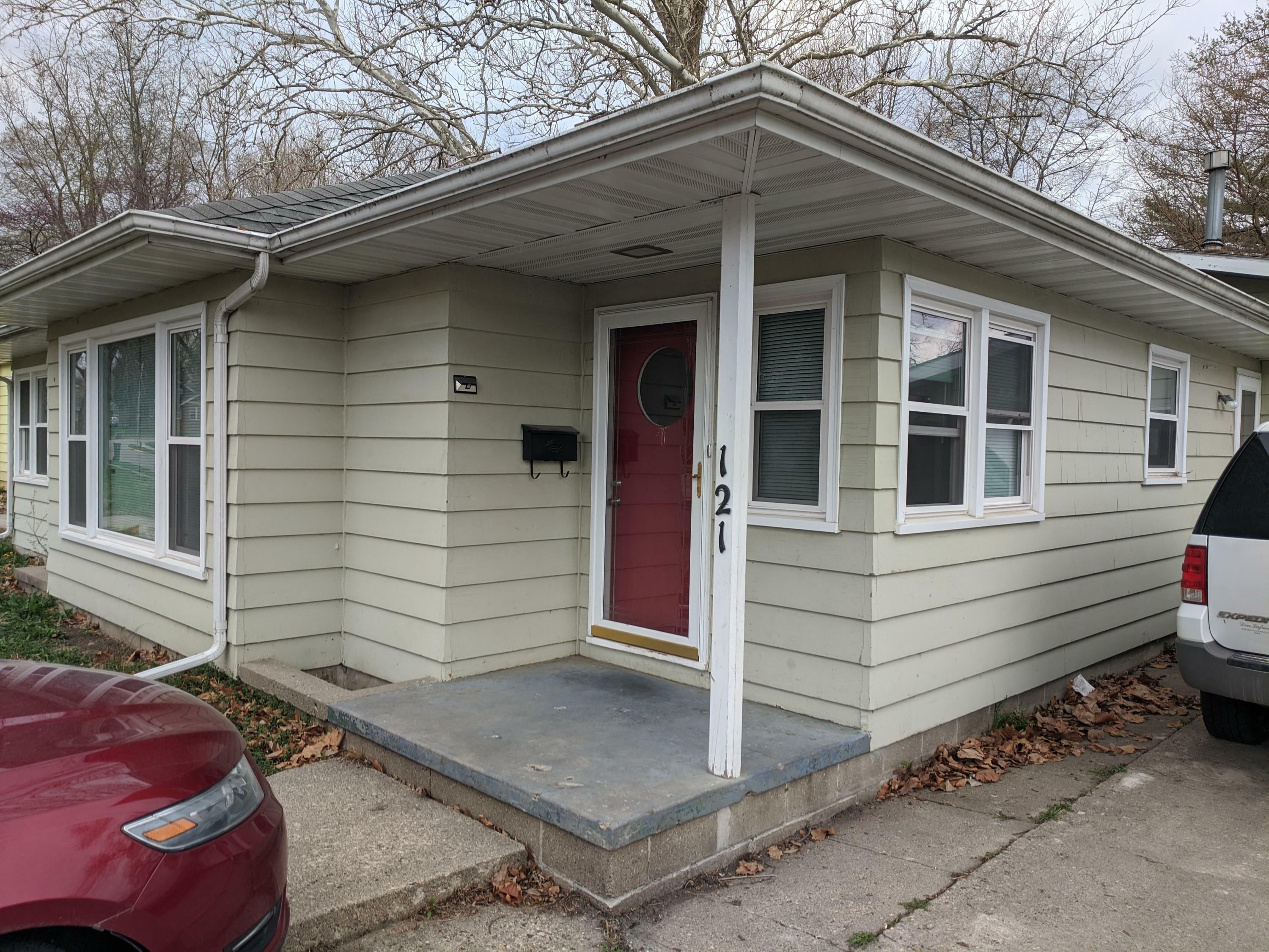 Property Photo:  121 N Wilmoth Avenue  IA 50014 