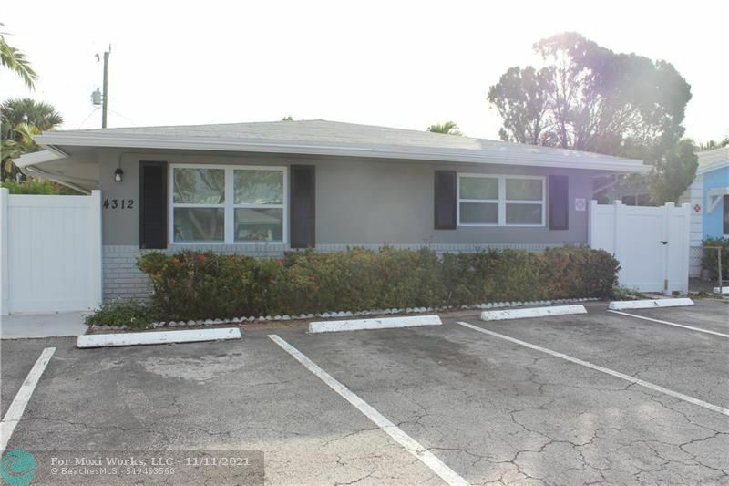 Property Photo:  4312 Seagrape Dr 2  FL 33308 