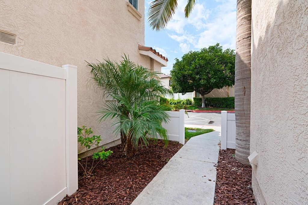 Property Photo:  1994 Harmony Way  CA 92081 