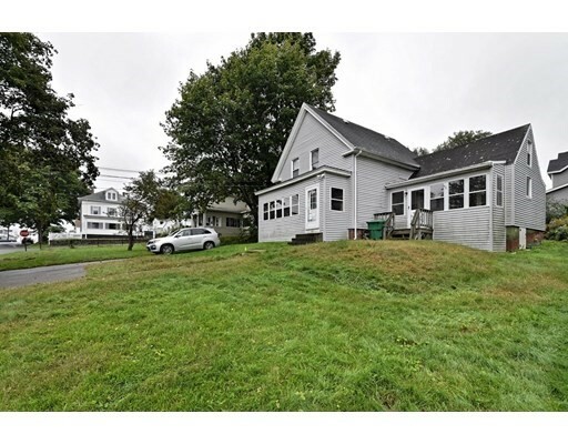 Property Photo:  85 Summit Street  MA 01510 