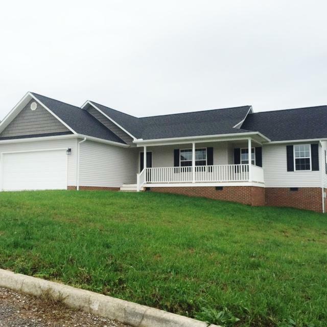 Property Photo: 126 West Drive TN 37766