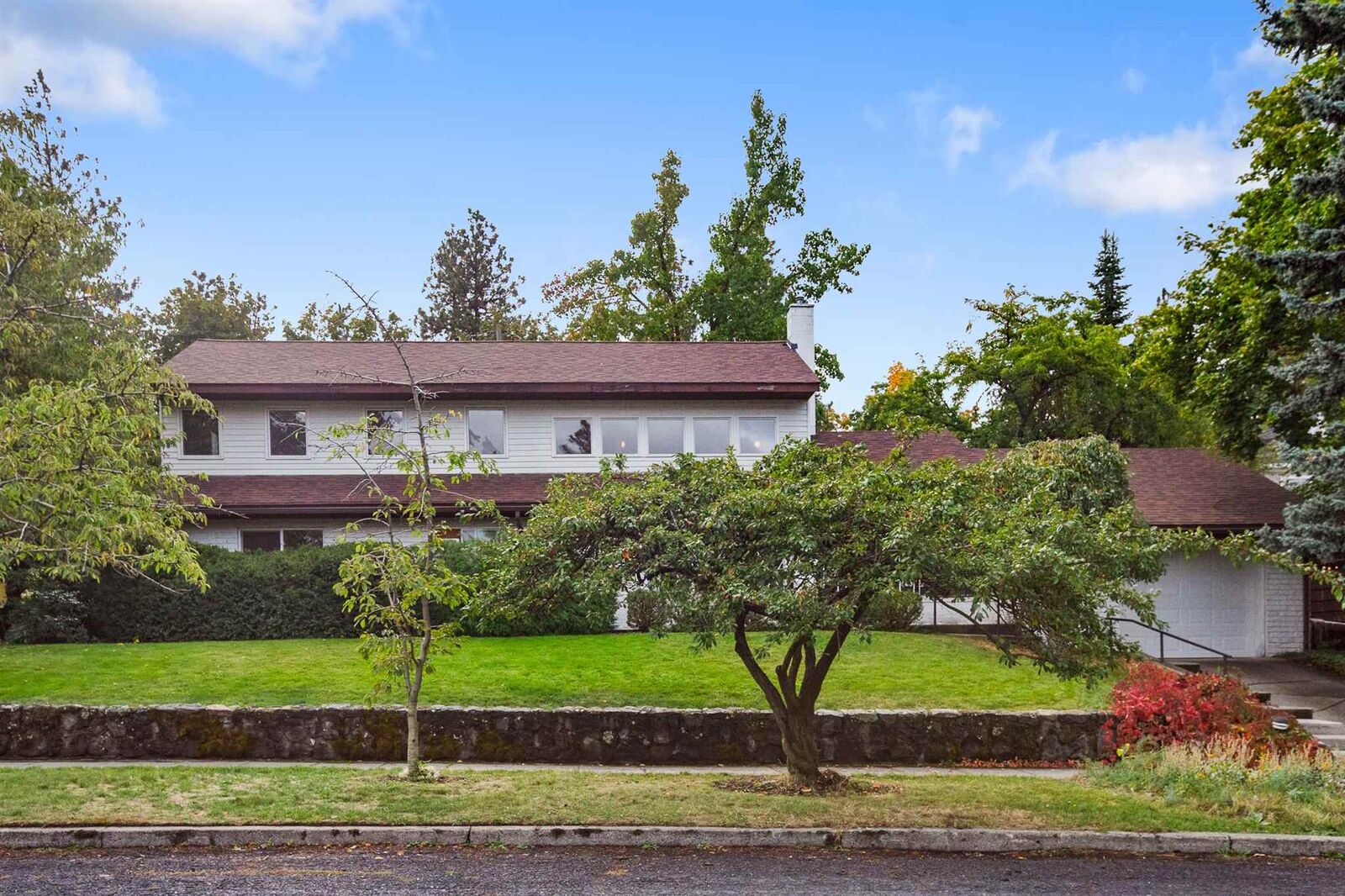 Property Photo:  1117 W 24th Ave  WA 99203-1230 