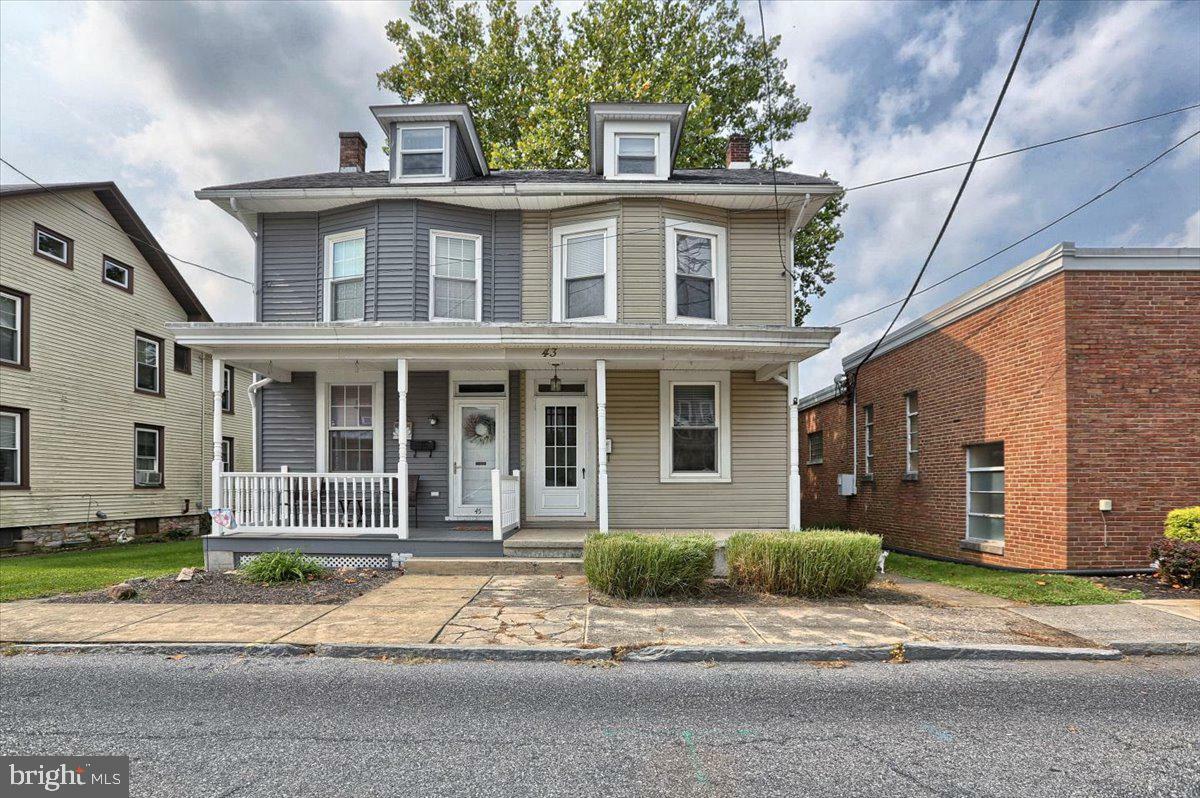 Property Photo: 43 S Manheim Street PA 17003