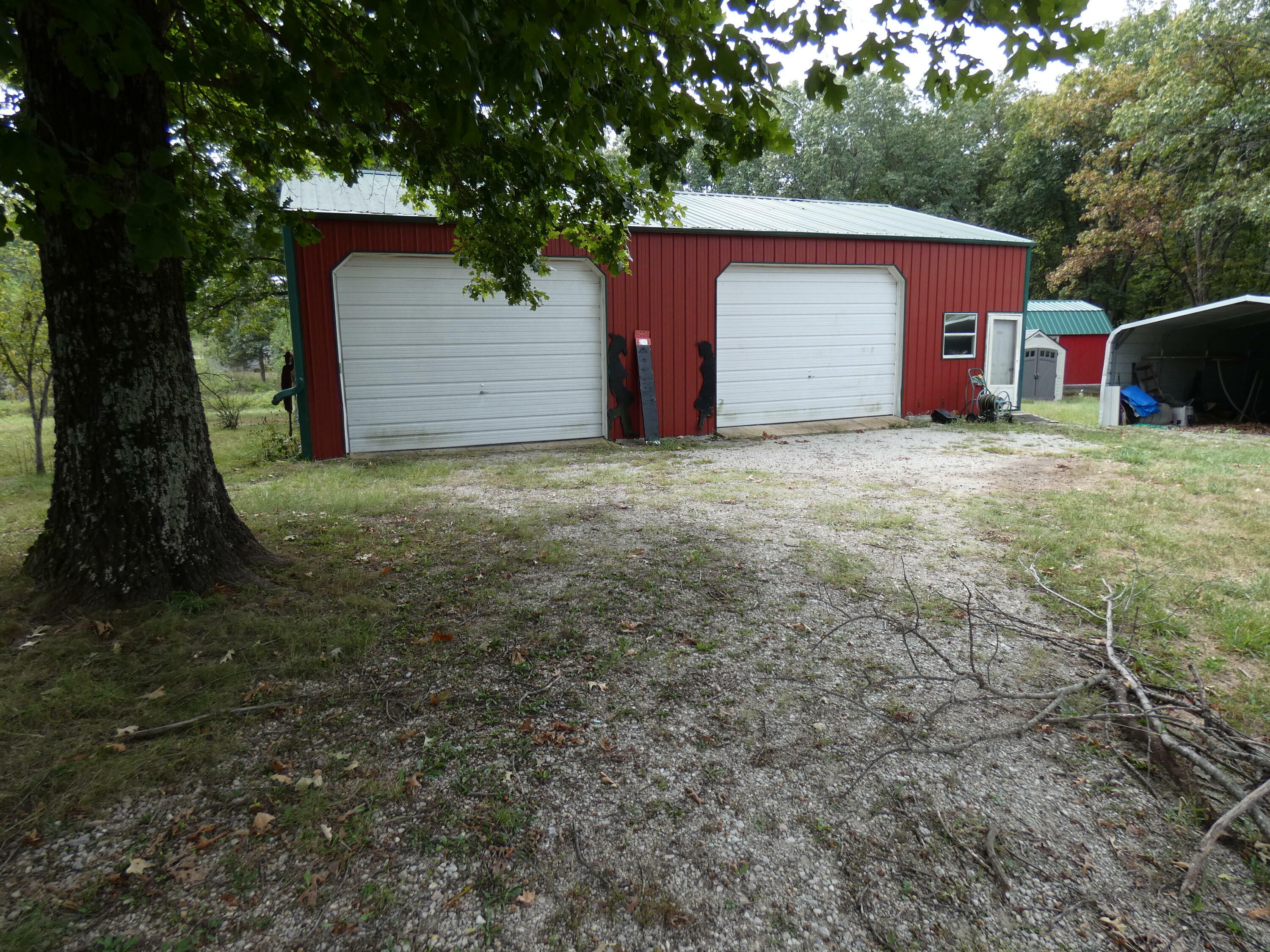 Property Photo:  6899 County Road 111  MO 65251 