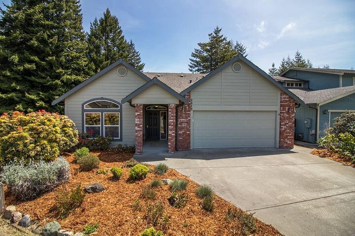 2075 Buru Place  Cutten CA 95503 photo