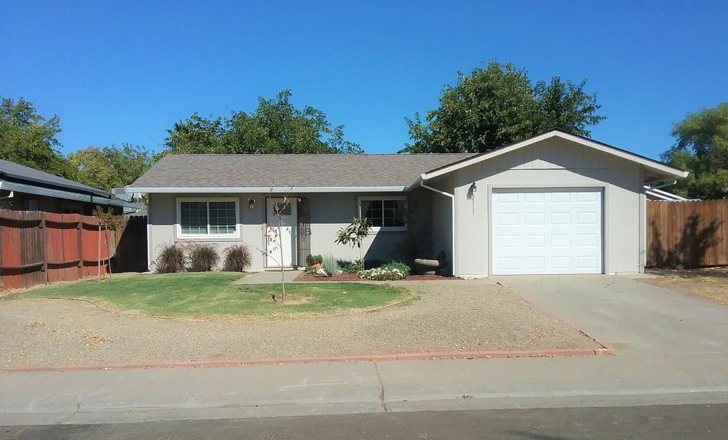 Property Photo: 2513 Rhine Way CA 95626