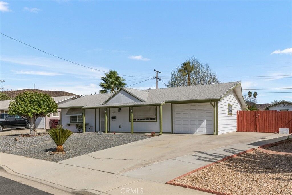 Property Photo:  29084 Desert Hills Road  CA 92586 