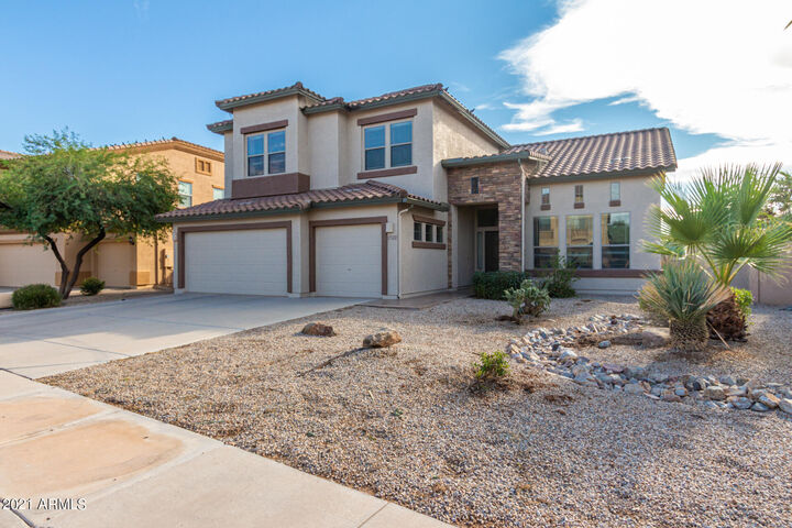Property Photo:  17120 N Oliveto Avenue  AZ 85138 