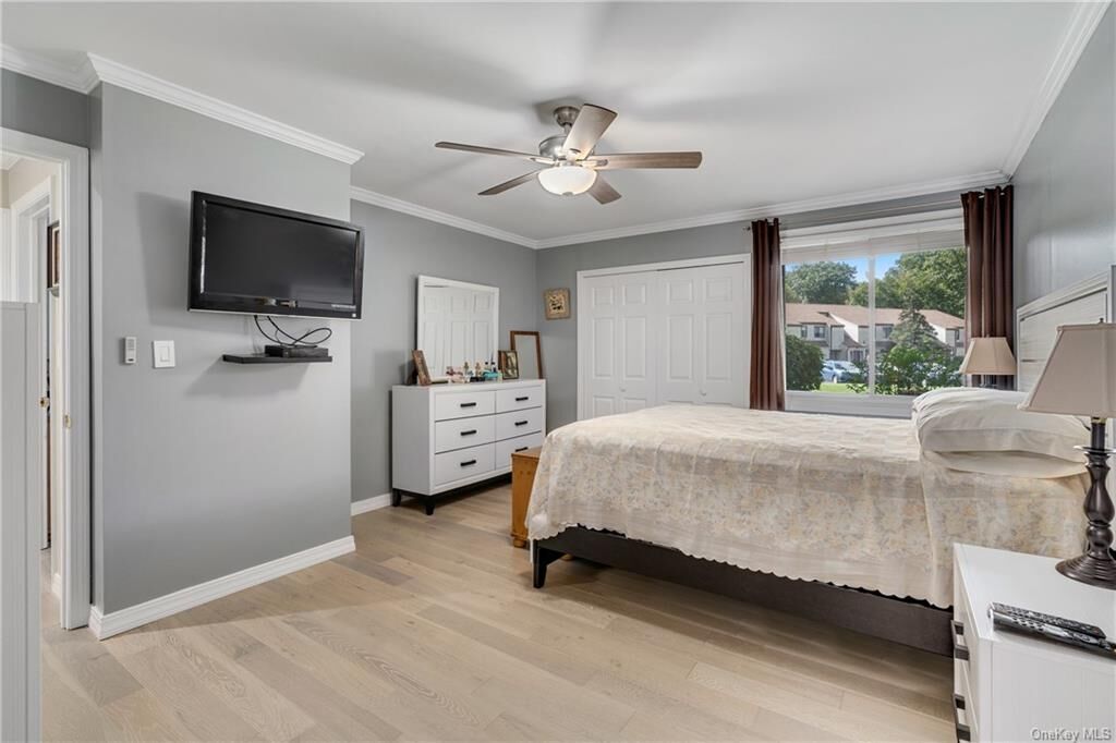 Property Photo:  41 Jefferson Oval E  NY 10598 