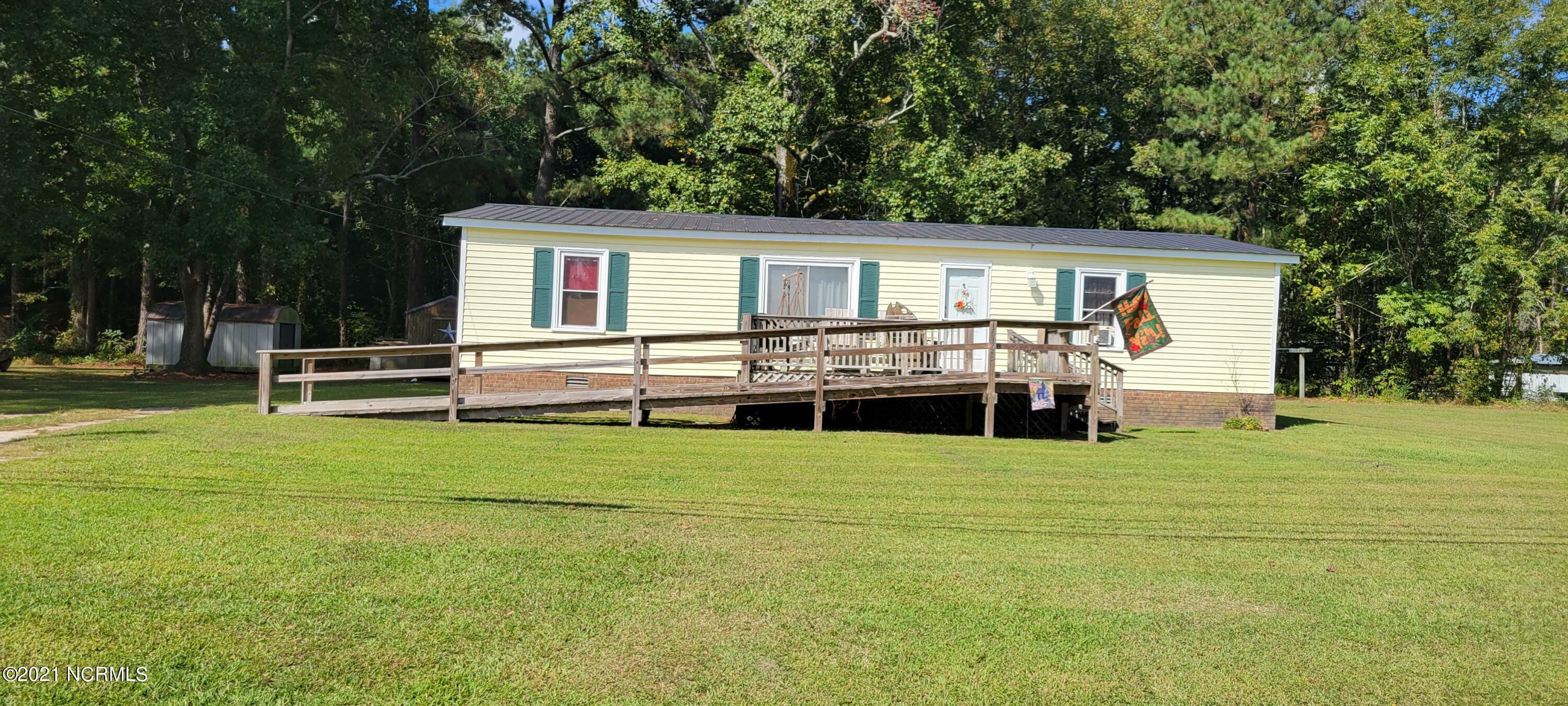 Property Photo: 3023 Market St NC 27889