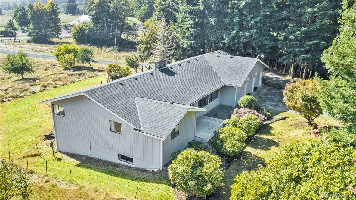 Property Photo: 557 SE Lider Rd WA 98367