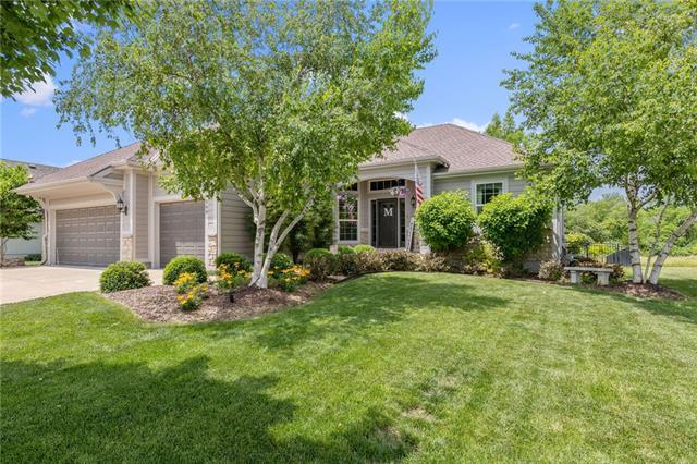 Property Photo: 560 S Canyon Drive KS 66061