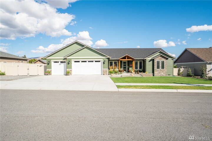 81 Starlight Ave  Wenatchee WA 98801 photo