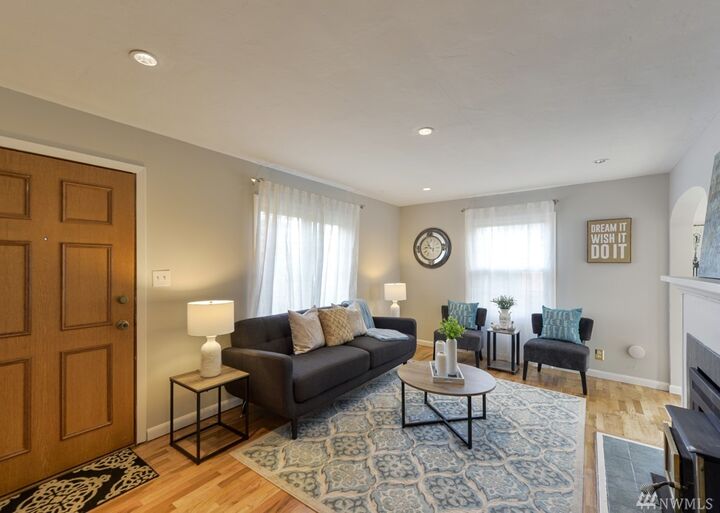 Property Photo:  12848 22nd Ave S  WA 98168 