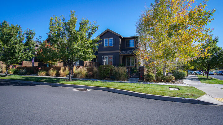 20968 NE High Desert Lane  Bend OR 97701 photo