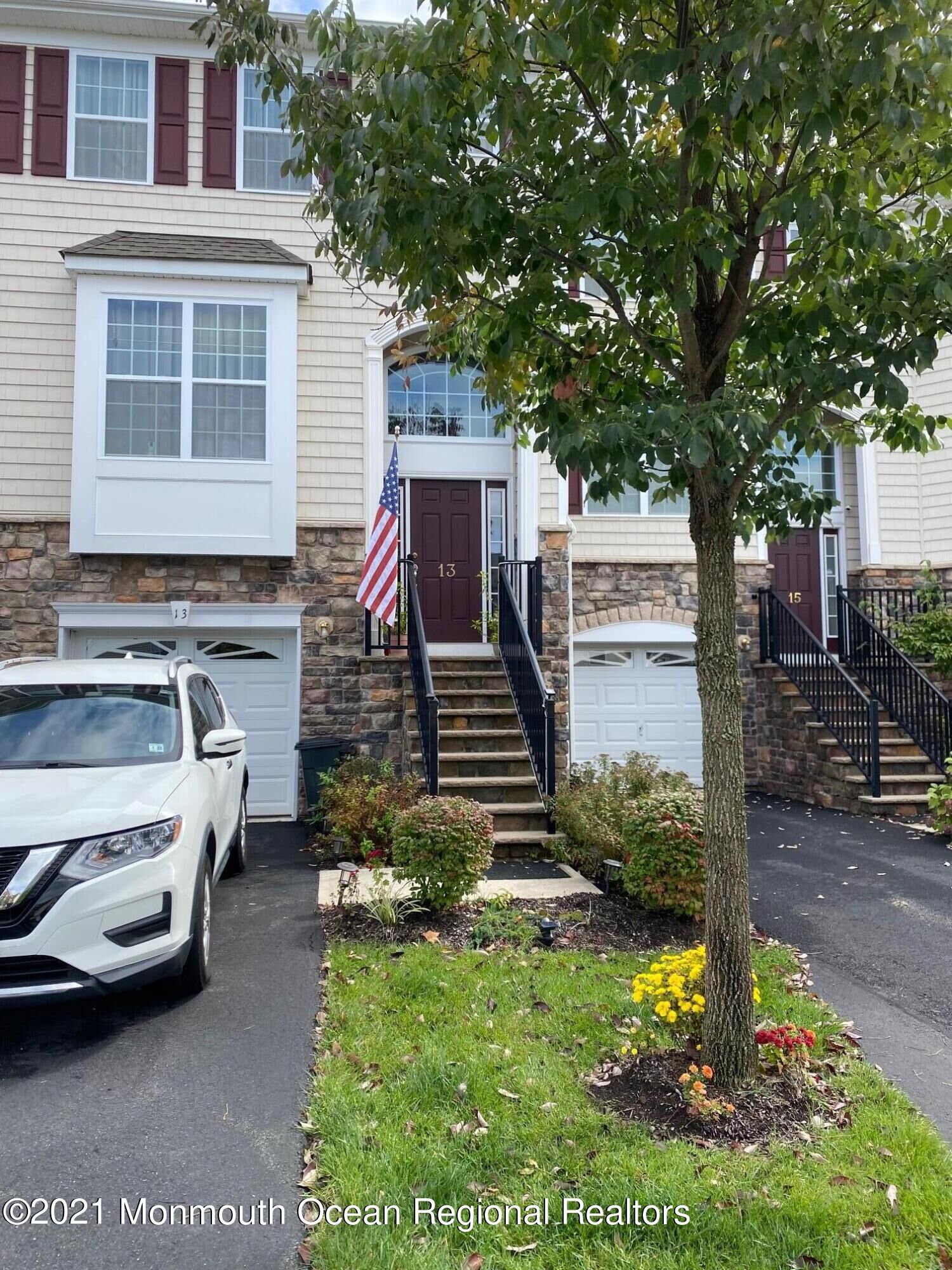 Property Photo:  13 McGowan Court  NJ 08857 