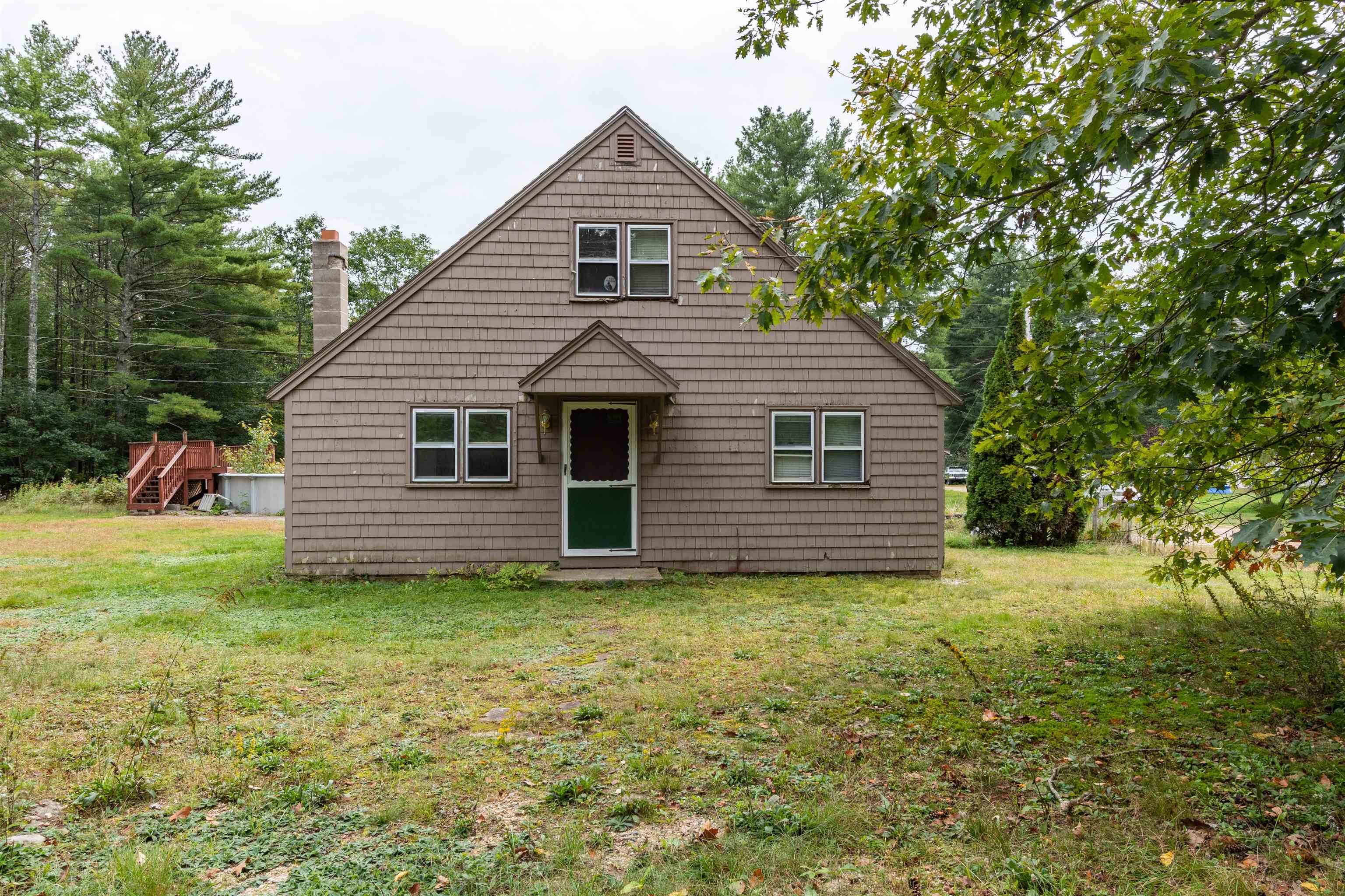 Property Photo:  3 Old Coffeetown Road  NH 03037 