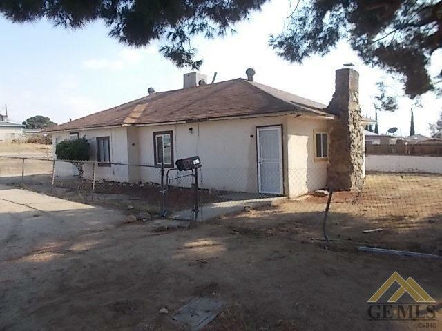 Property Photo:  3209 Oregon Street  CA 93306 