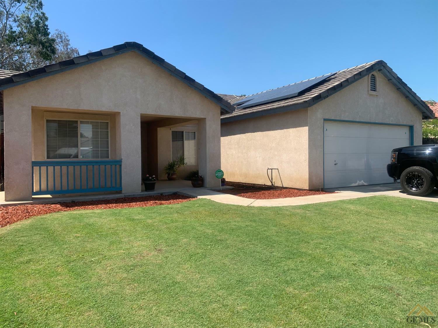 Property Photo:  7205 Pecan Court  CA 93313 