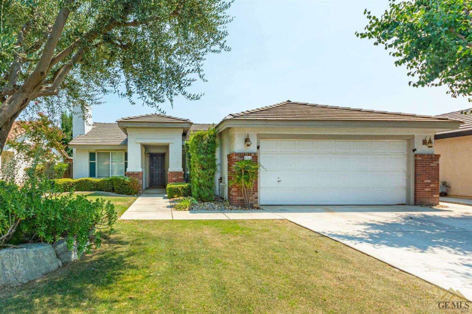 Property Photo:  8719 Starfish Drive  CA 93312 