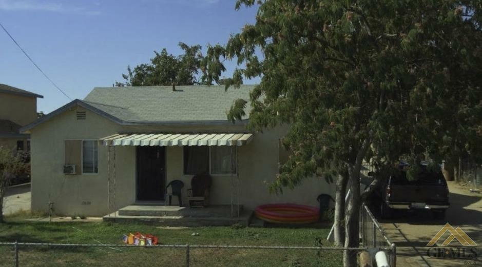 Property Photo:  3030 Potomac Avenue  CA 93307 