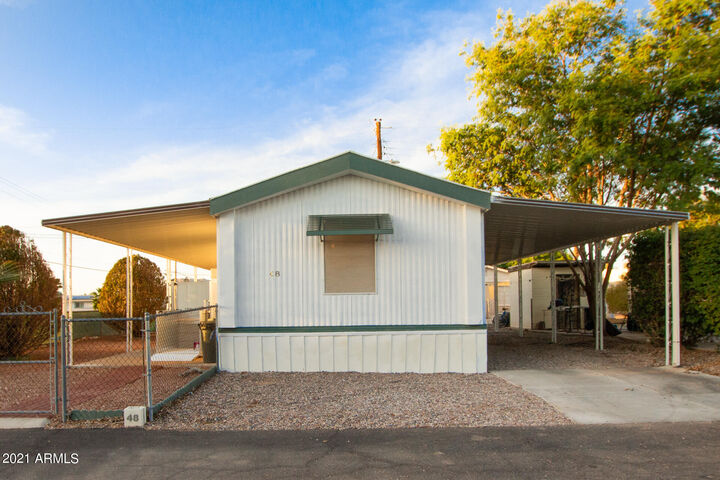 Property Photo:  105 N Delaware Drive 48  AZ 85120 