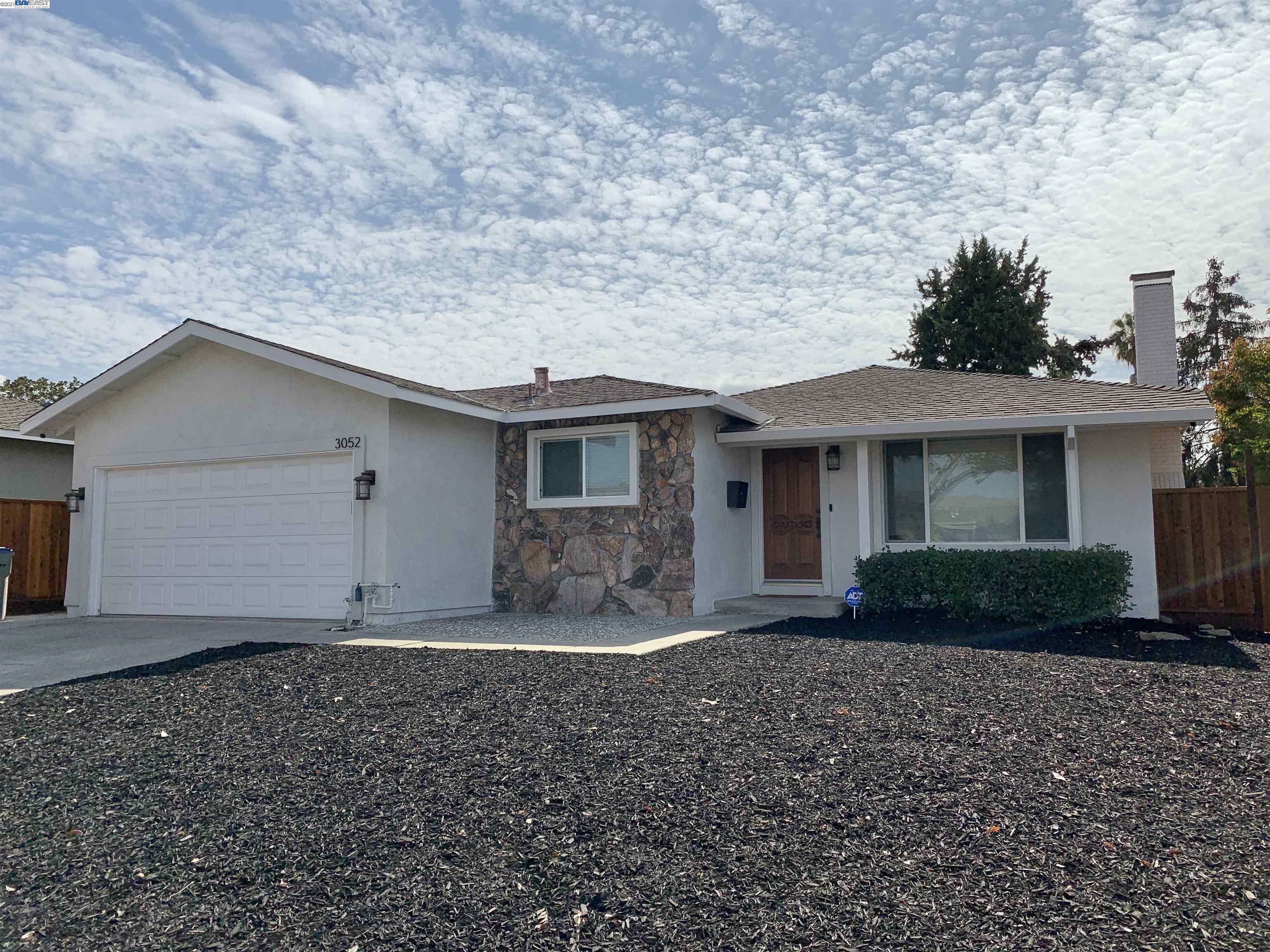 Property Photo:  3052 Peppermint Dr  CA 95148 