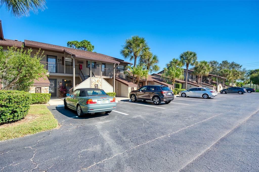 Property Photo:  933 Capri Isles Boulevard 43  FL 34292 