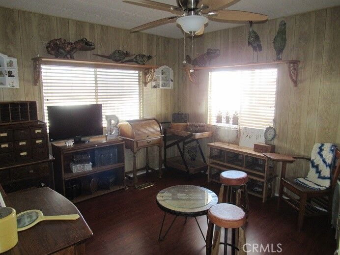 1895 W Devonshire Avenue 13  Hemet CA 92545 photo